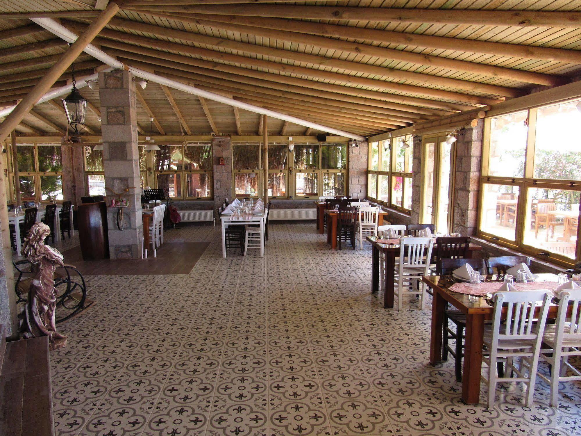 Assos Hunters Hotel (Adults Only) Dış mekan fotoğraf